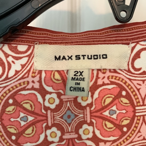 Fun blouse - Picture 4 of 4